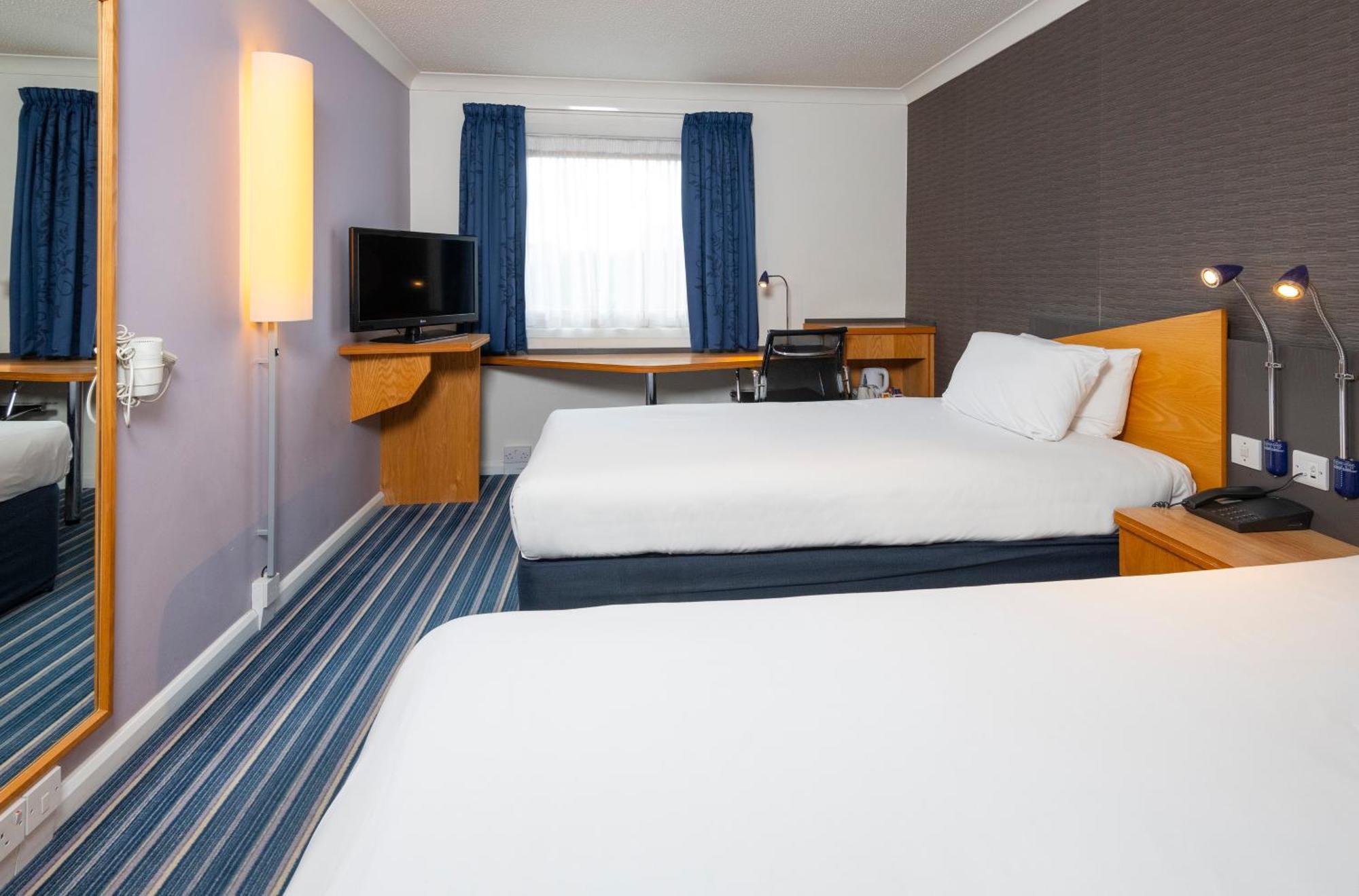 Holiday Inn Express Birmingham Nec By Ihg Bickenhill Zewnętrze zdjęcie
