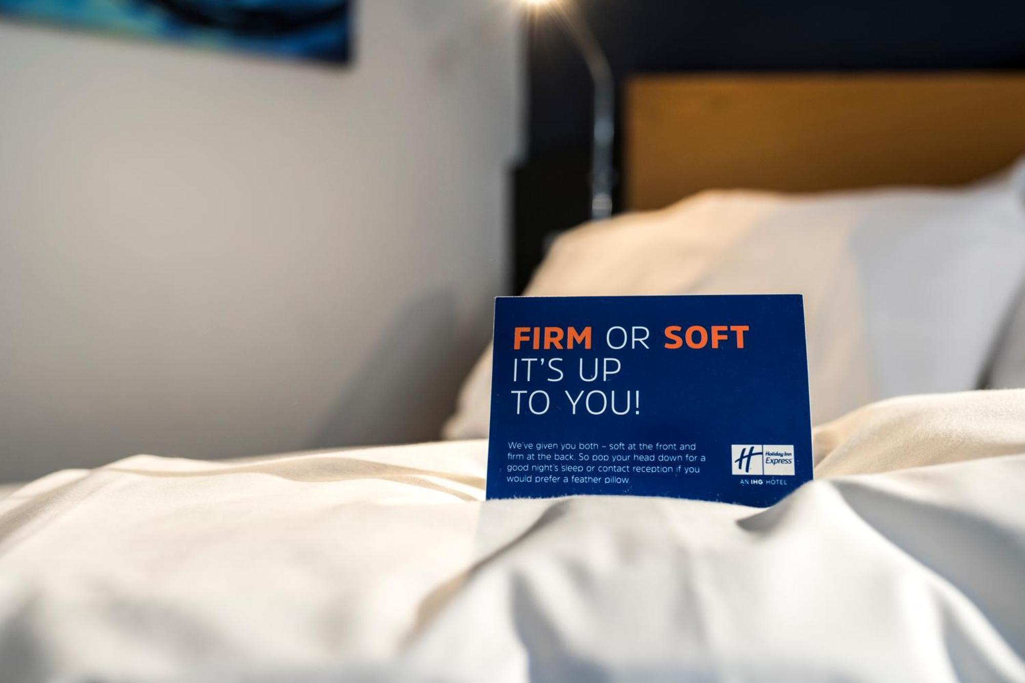 Holiday Inn Express Birmingham Nec By Ihg Bickenhill Zewnętrze zdjęcie
